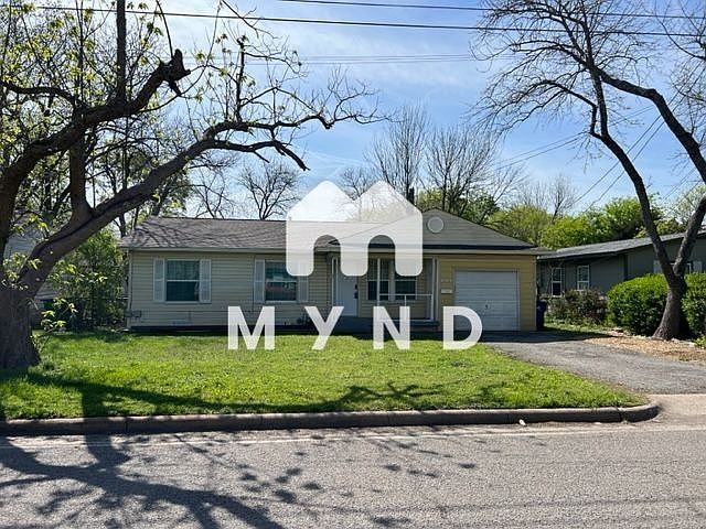 1st image of 604 E University Ave