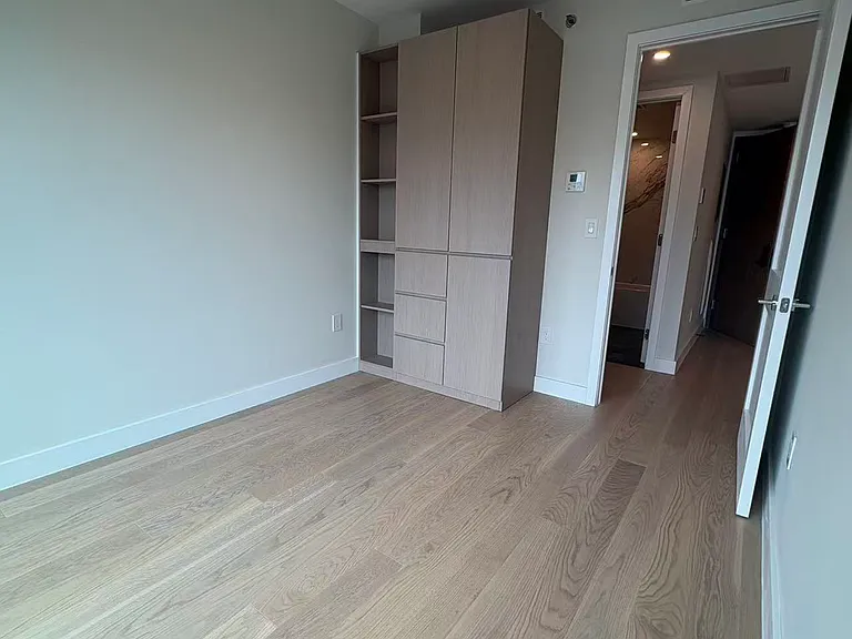 3820 Parsons Blvd #4 — Photo 6