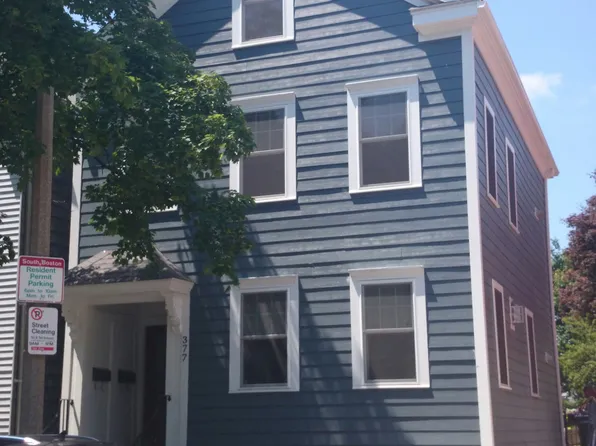 377 K St #2, South Boston, MA 02127
