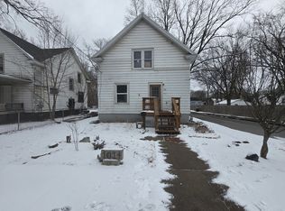 1014 W 4th St, Peoria, IL 61605