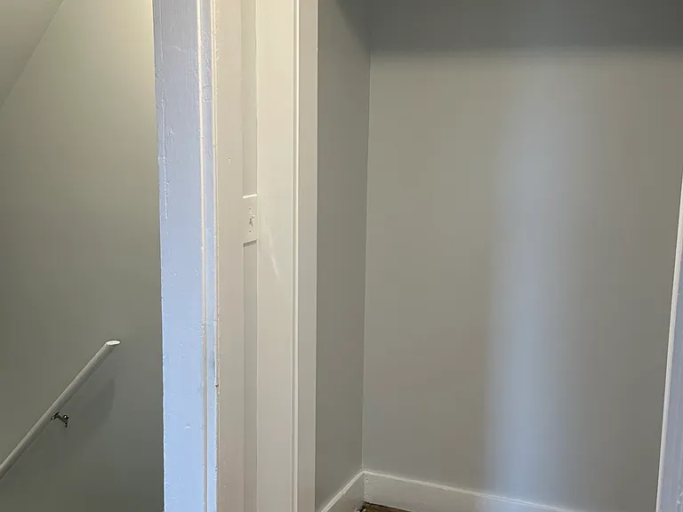 19 Pleasant Ave #2 — Photo 12