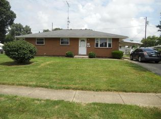 446 S 30th St, Heath, OH 43056