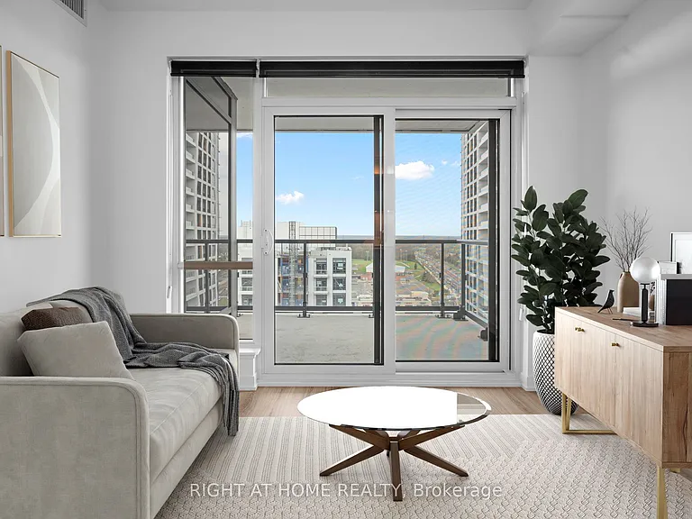 7950 Bathurst St #1424 — Photo 3