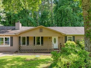 16 Allen Ln, Dallas, GA 30157