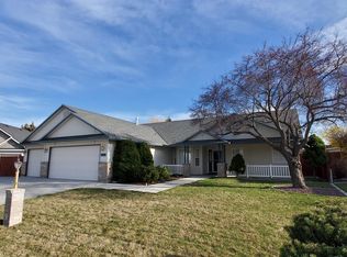 733 W Wildrye Ct, Nampa, ID 83686