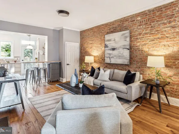 3712 Stanton St, Philadelphia, PA 19129