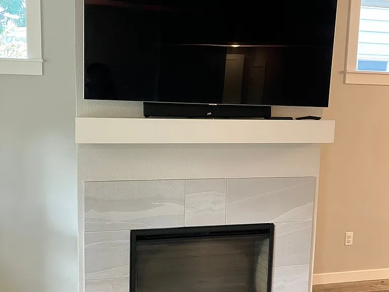 3731 Village Center Dr — Photo 5