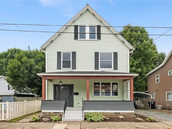 542 E 3rd Ave, Tarentum, PA 15084