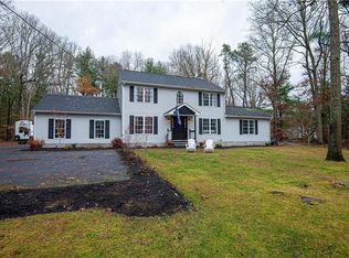 108 Skunk Hill Rd, Hope Valley, RI 02832