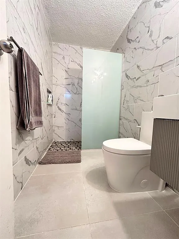 3 bed, 2.0 bath, 1235 sqft, $1,500 — Photo 2