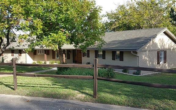 2nd image of 7508 Canyon Crest Ct