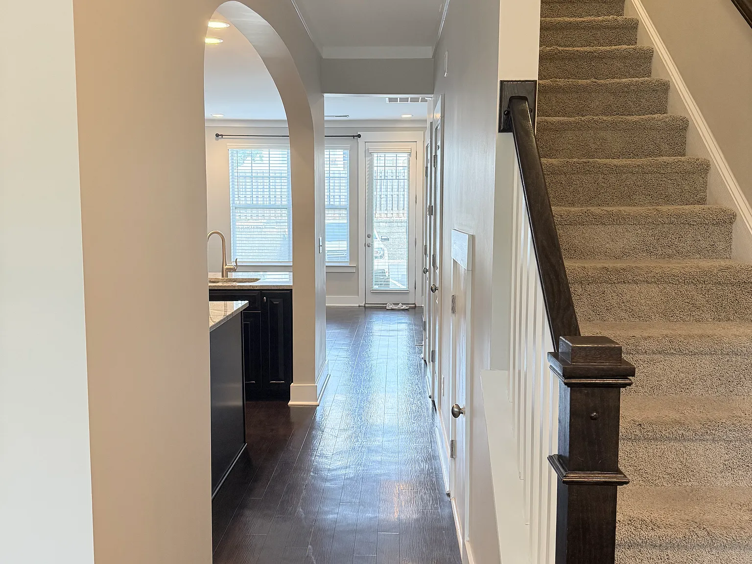 2560 Tranquil Oak Pl — Photo 4