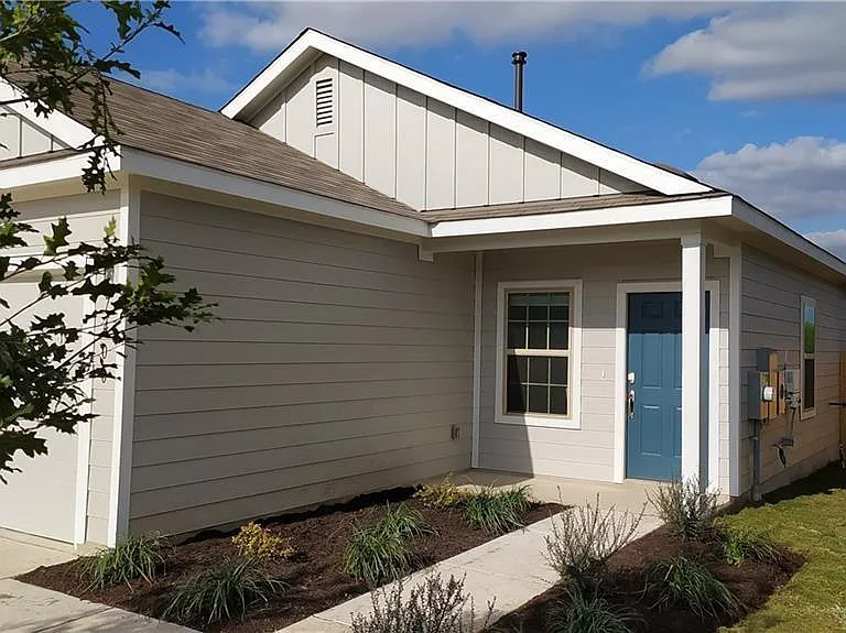 7400 Tonka Ln — Photo 2