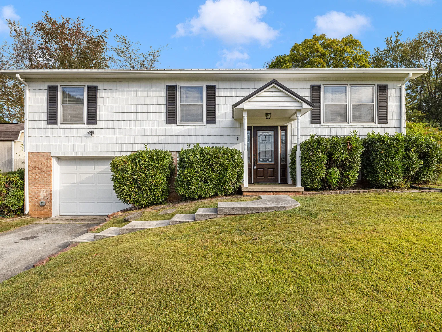 3200 Buckingham Drive - 1 — Photo 1