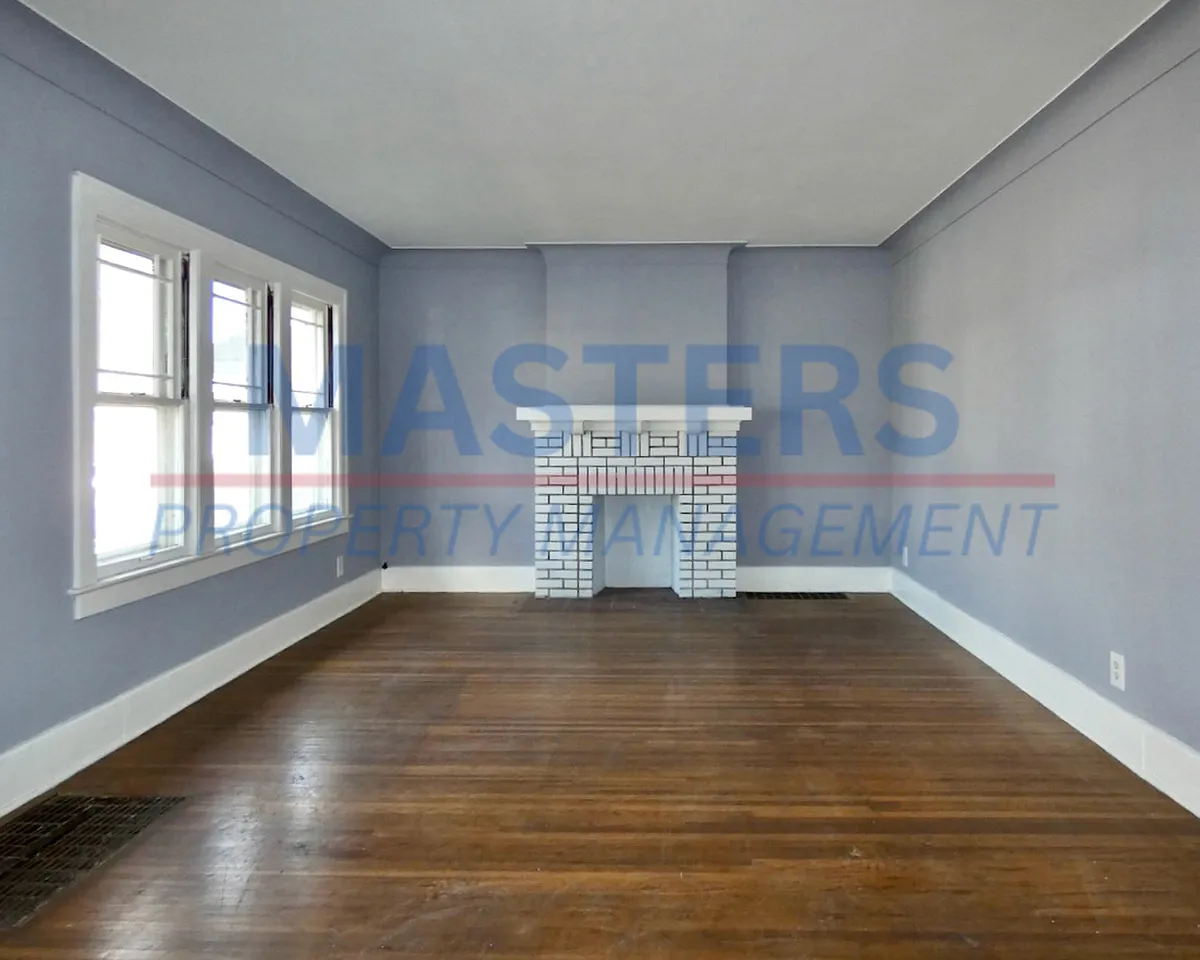Building Photo - 524 E Hudson St