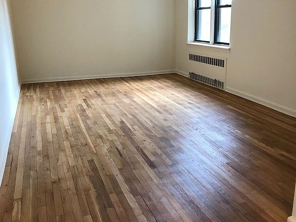 4th image of 7301 41st Ave APT 4C