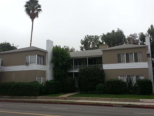 1st image of 8008 Fountain Ave