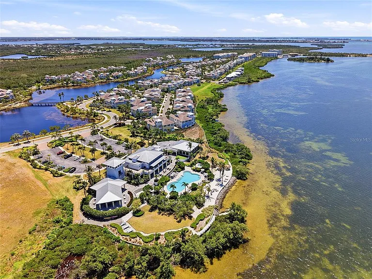 319 Compass Point Dr #201 — Photo 44