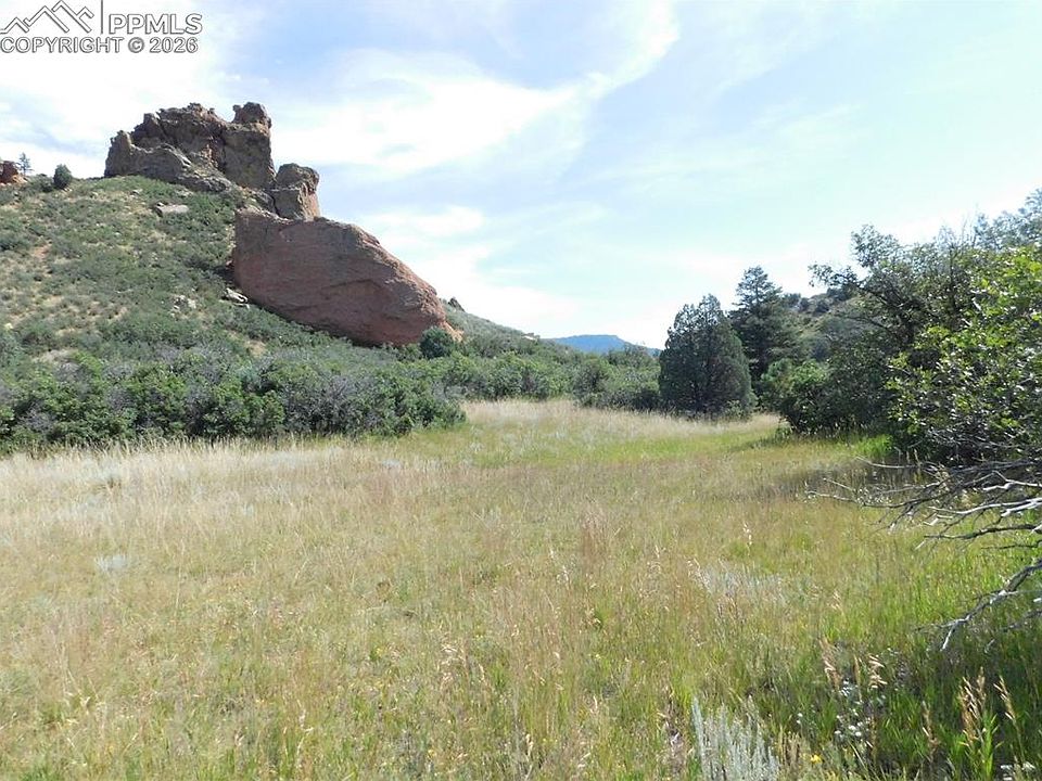 1st image of 5967 Country Club Dr