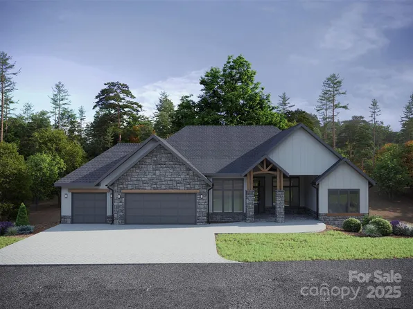 922 Ascension Valley #28, Horse Shoe, NC 28742