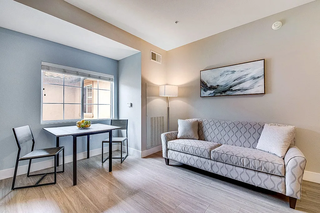Gateway Park - 55+ Active Adult Apartments — Photo 2