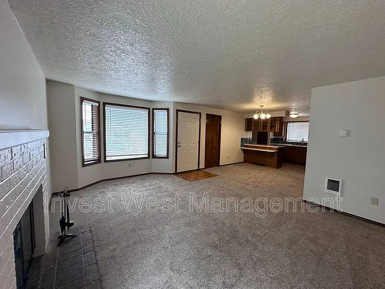 1904 SE Blairmont Dr — Photo 15