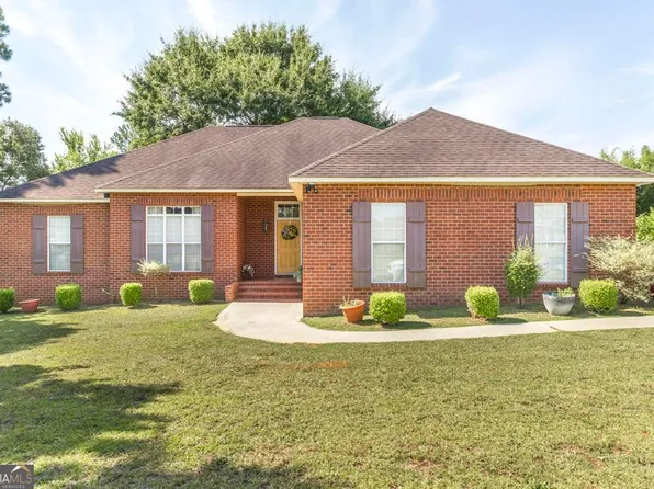 201 Fox Ridge Dr, Dublin, GA 31021
