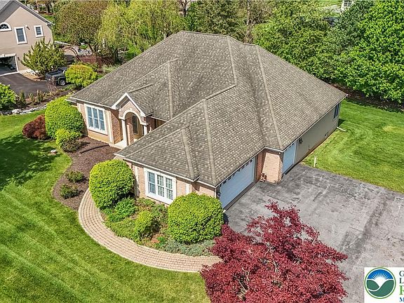 2nd image of 268 Jefferson Pl