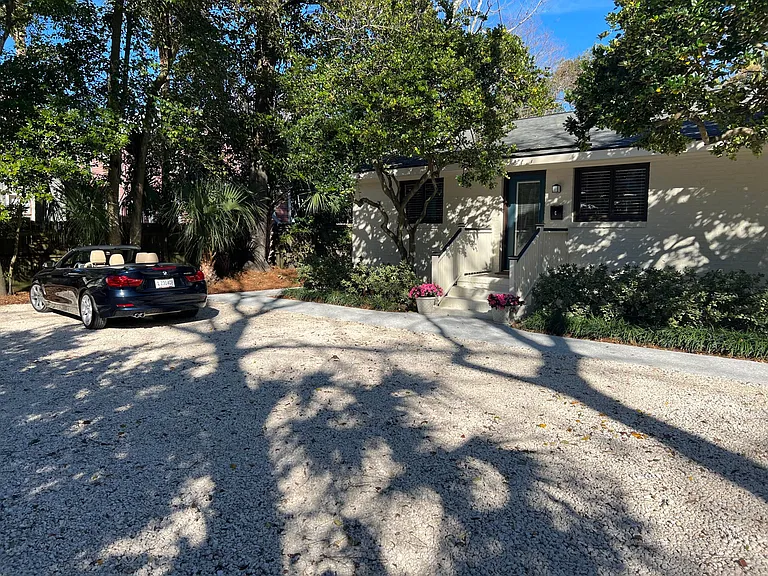 22 Gadsden St #C — Photo 11