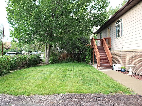 4th image of 548 7th Ave S