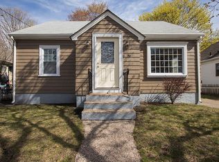 132 Windsor Rd, Pawtucket, RI 02861