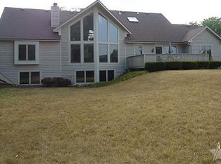 6929 Pine Gate Dr, Fort Wayne, IN 46814