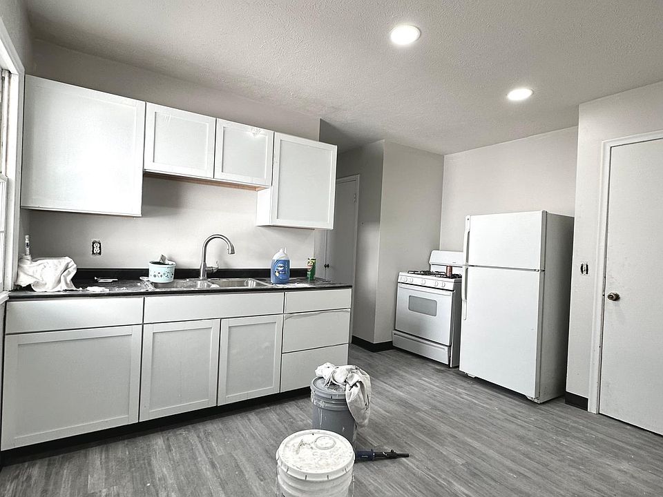1st image of 4203 W F St