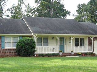 2 Todd Ave, Castle Hayne, NC 28429