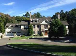 85 Four Winds Ln, New Canaan, CT 06840