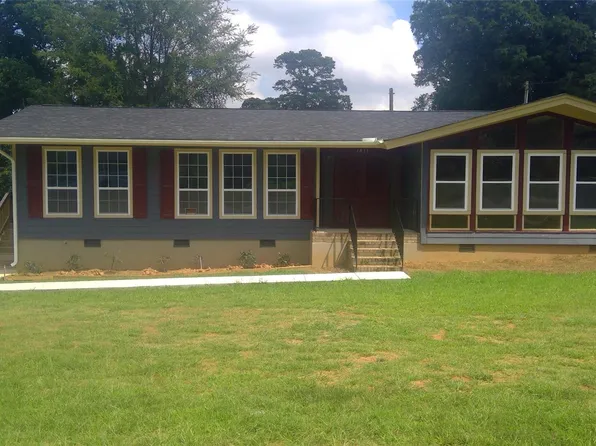1811 Little Rock Rd, Charlotte, NC 28214