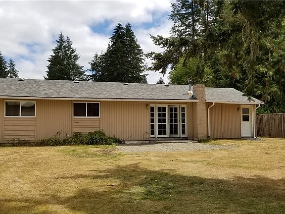 3rd image of 6753 Summerset Dr SE