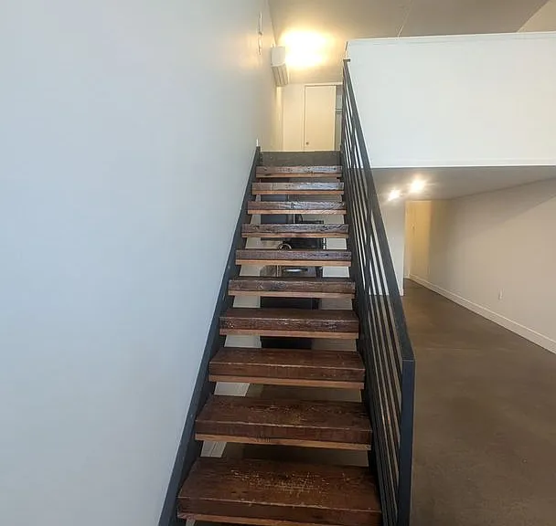 435 Tyler St — Photo 22