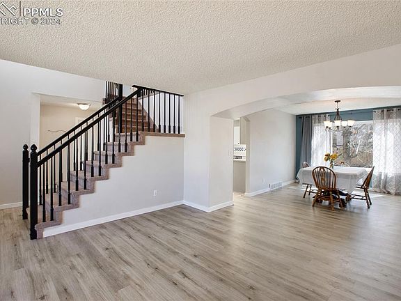 3rd image of 8609 Gatewick Dr
