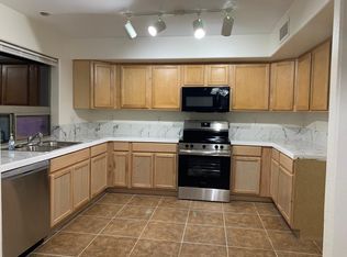 1016 E Taylor Trl, San Tan Valley, AZ 85143