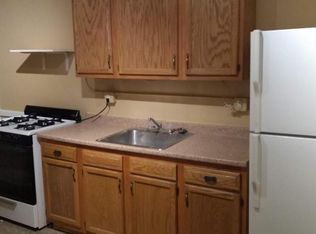 2776 Hampshire Rd APT 1B, Cleveland, OH 44106