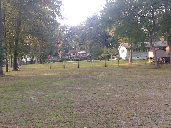2nd image of 8097 Armiger Dr