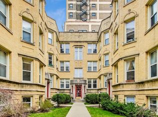 6815 N Lakewood Ave APT 1S, Chicago, IL 60626