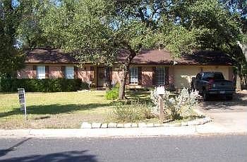 1st image of 9300 Castlewood Dr