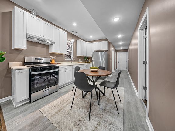 5th image of 1232 S 51st Ave #2