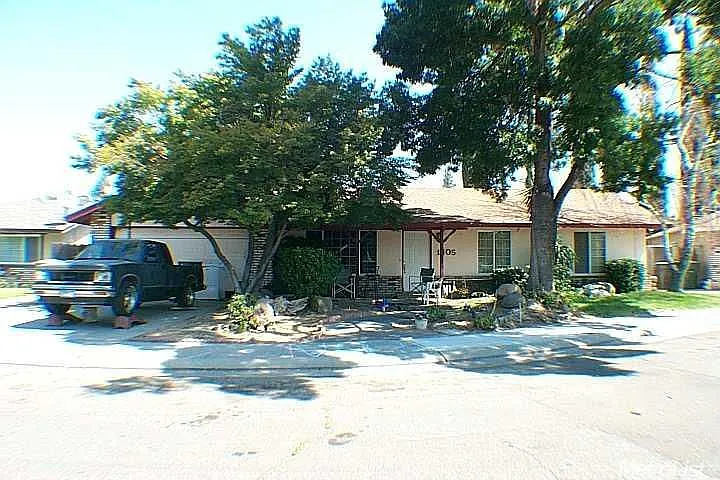 1405 Carma Way photo 1