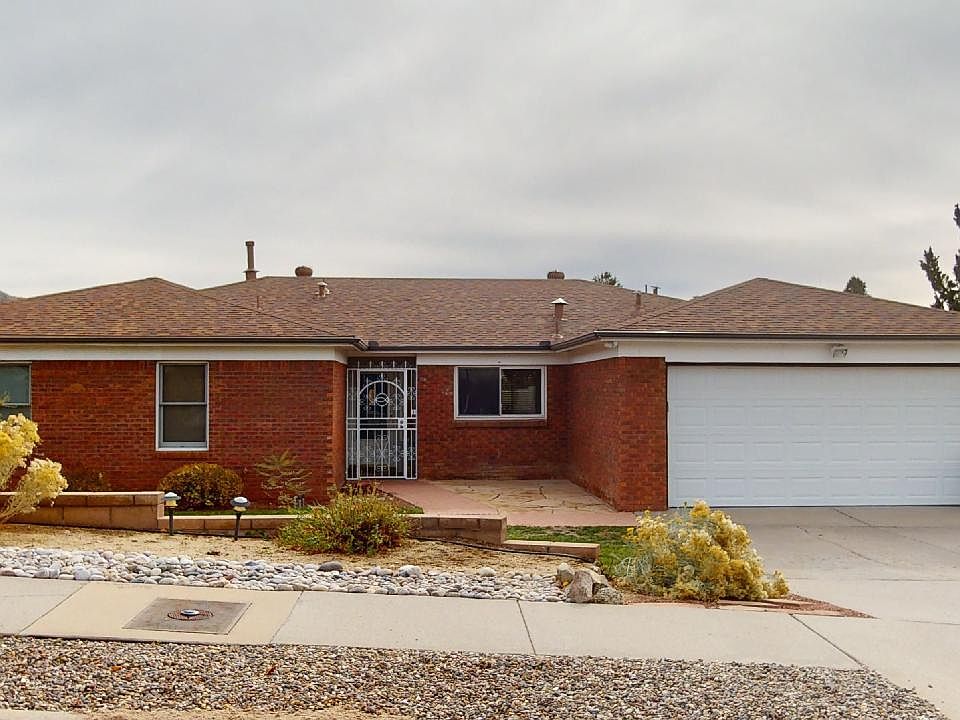 1st image of 13016 Glenwood Hills Ct NE