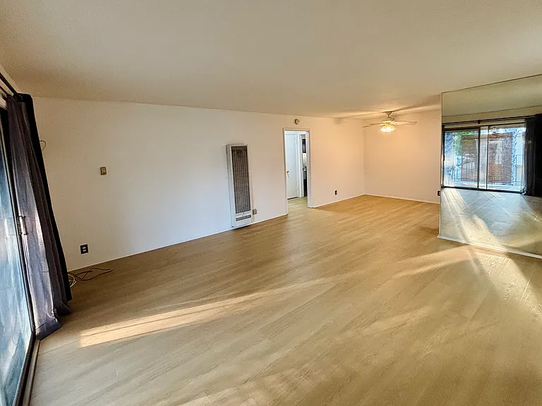 11138 Aqua Vista St #109 — Photo 4