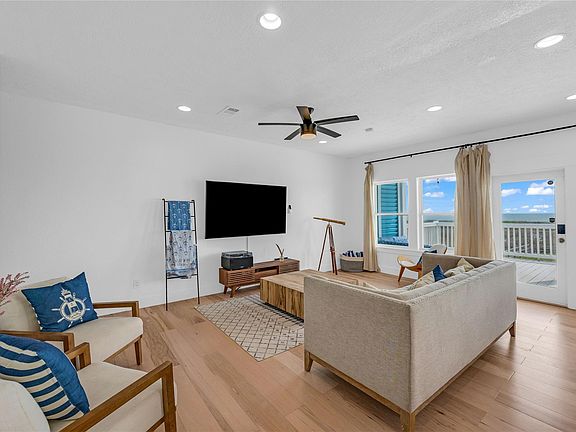 5th image of 112 Ocean Shore Dr