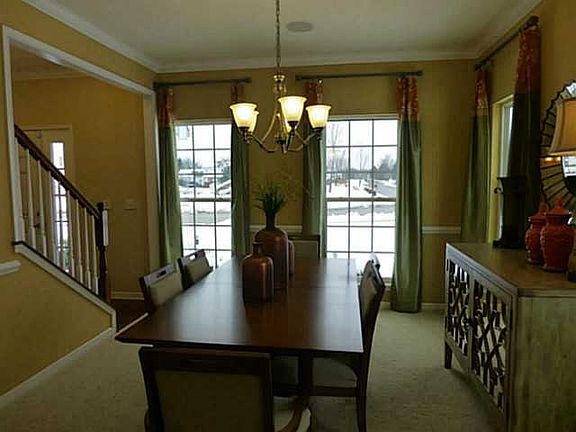 5th image of 133 Windham Ln